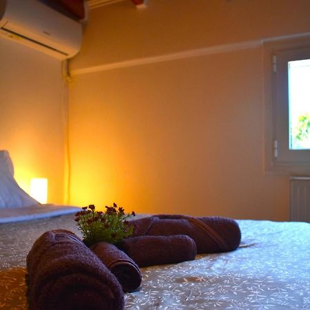 Amara Apartment Artemida  Ngoại thất bức ảnh