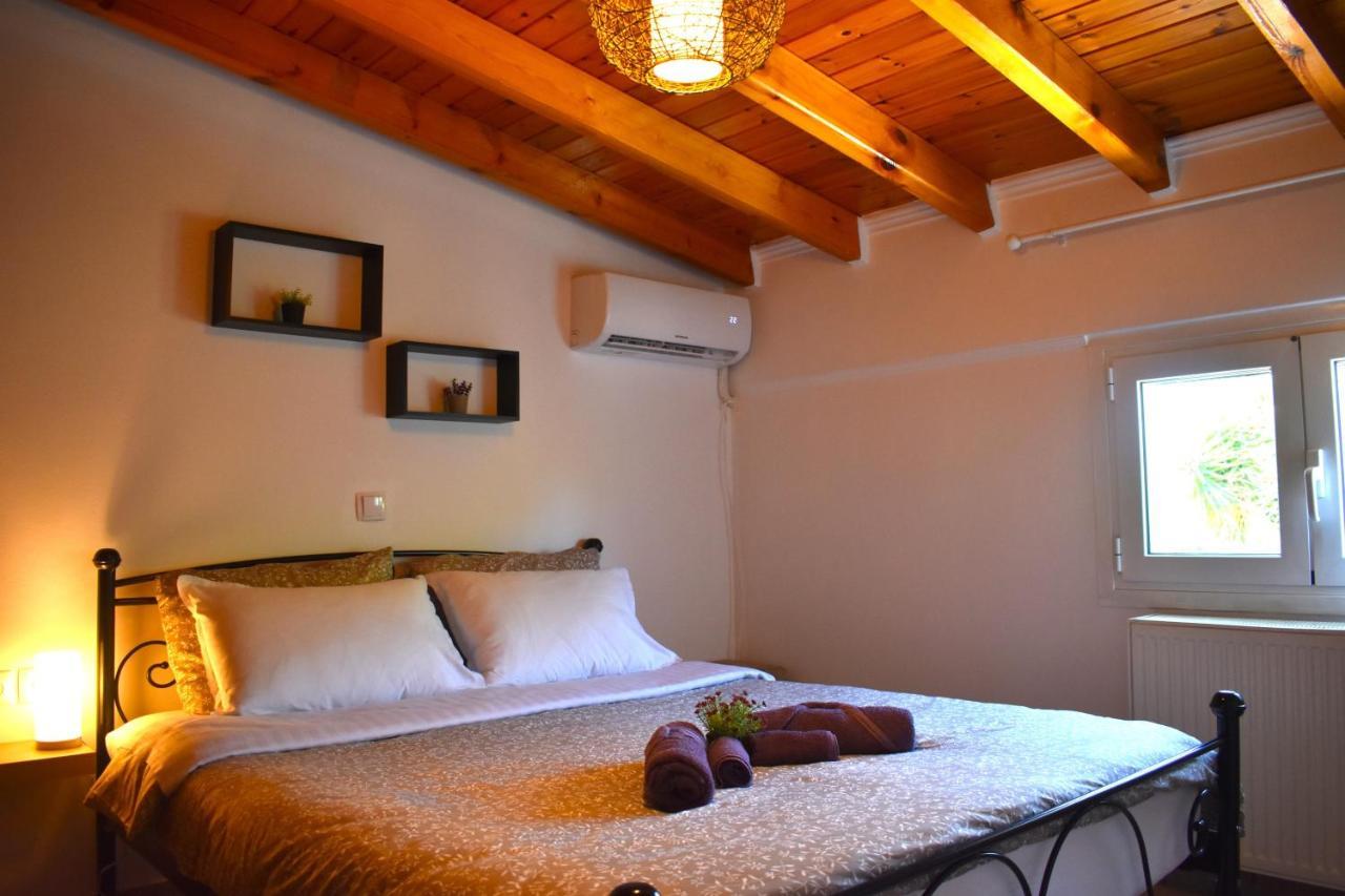 Amara Apartment Artemida  Ngoại thất bức ảnh