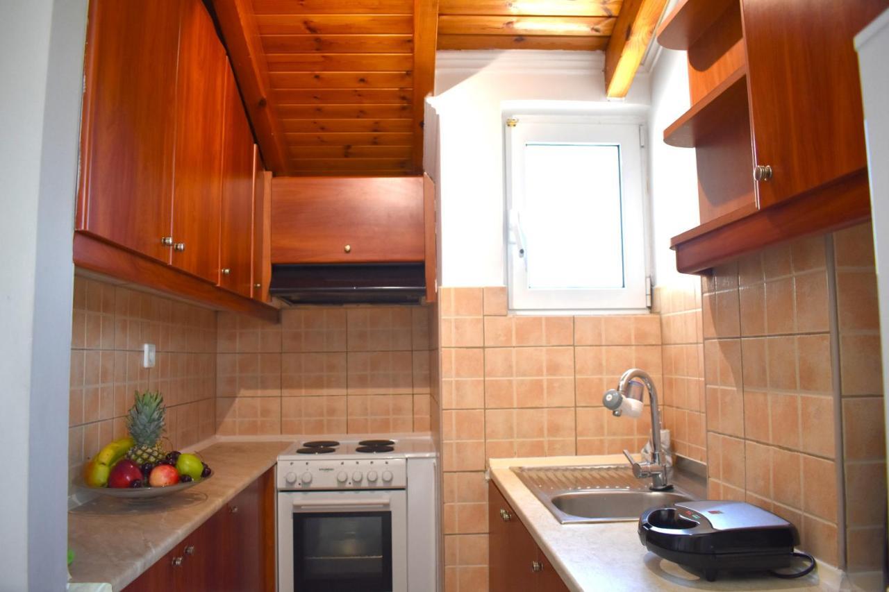 Amara Apartment Artemida  Ngoại thất bức ảnh